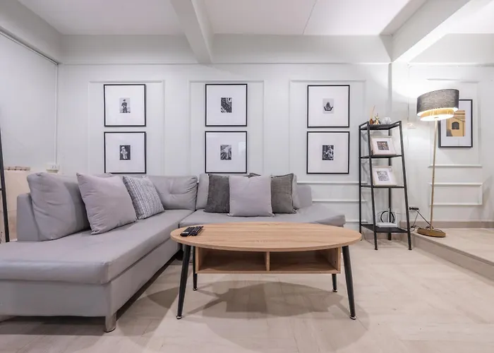 Arun Sa Wad House Lad Phrao 5beds Netflix Youtube Apartment