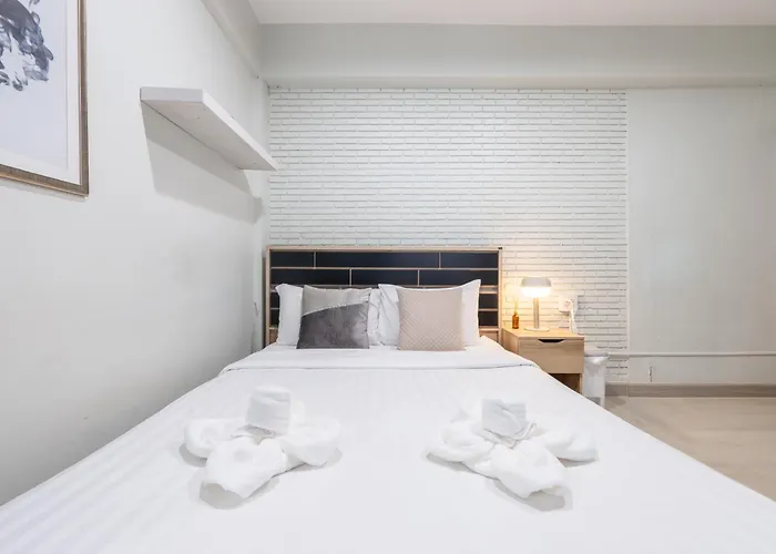 Arun Sa Wad House Lad Phrao 5beds Netflix Youtube * Bangkok