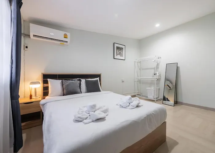 Arun Sa Wad House Lad Phrao 5beds Netflix Youtube * Bangkok