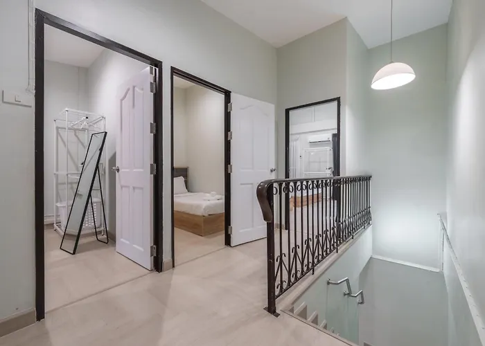 Arun Sa Wad House Lad Phrao 5beds Netflix Youtube * Bangkok